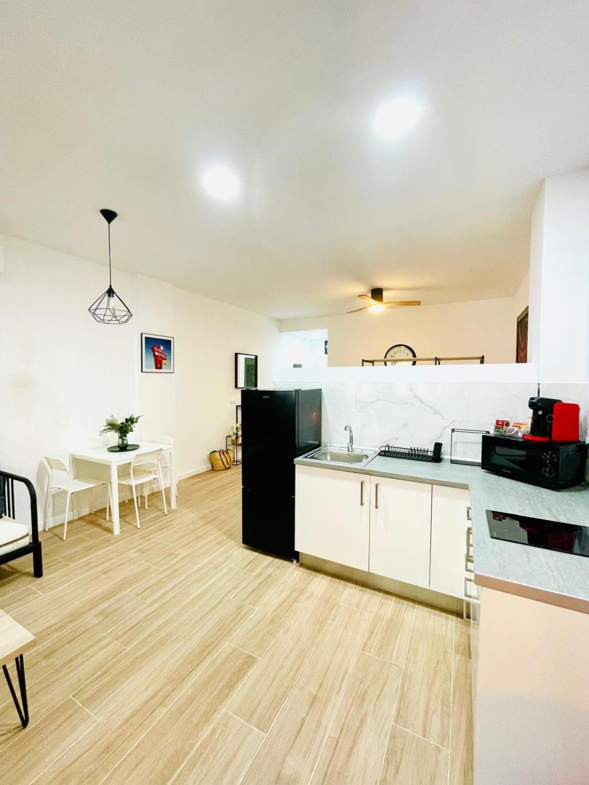 Completo Y Bello Apartamento En Málaga Eksteriør billede