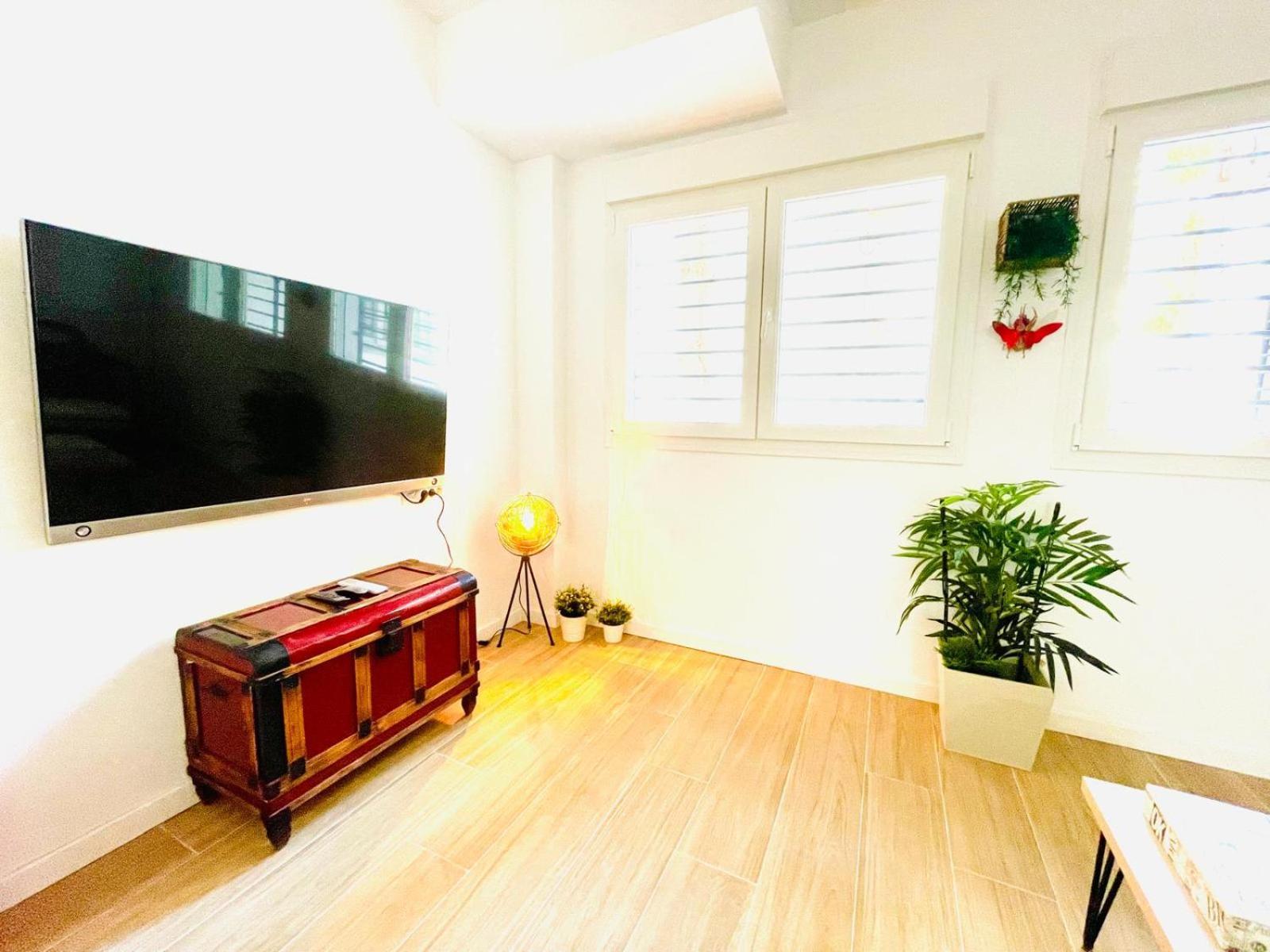 Completo Y Bello Apartamento En Málaga Eksteriør billede